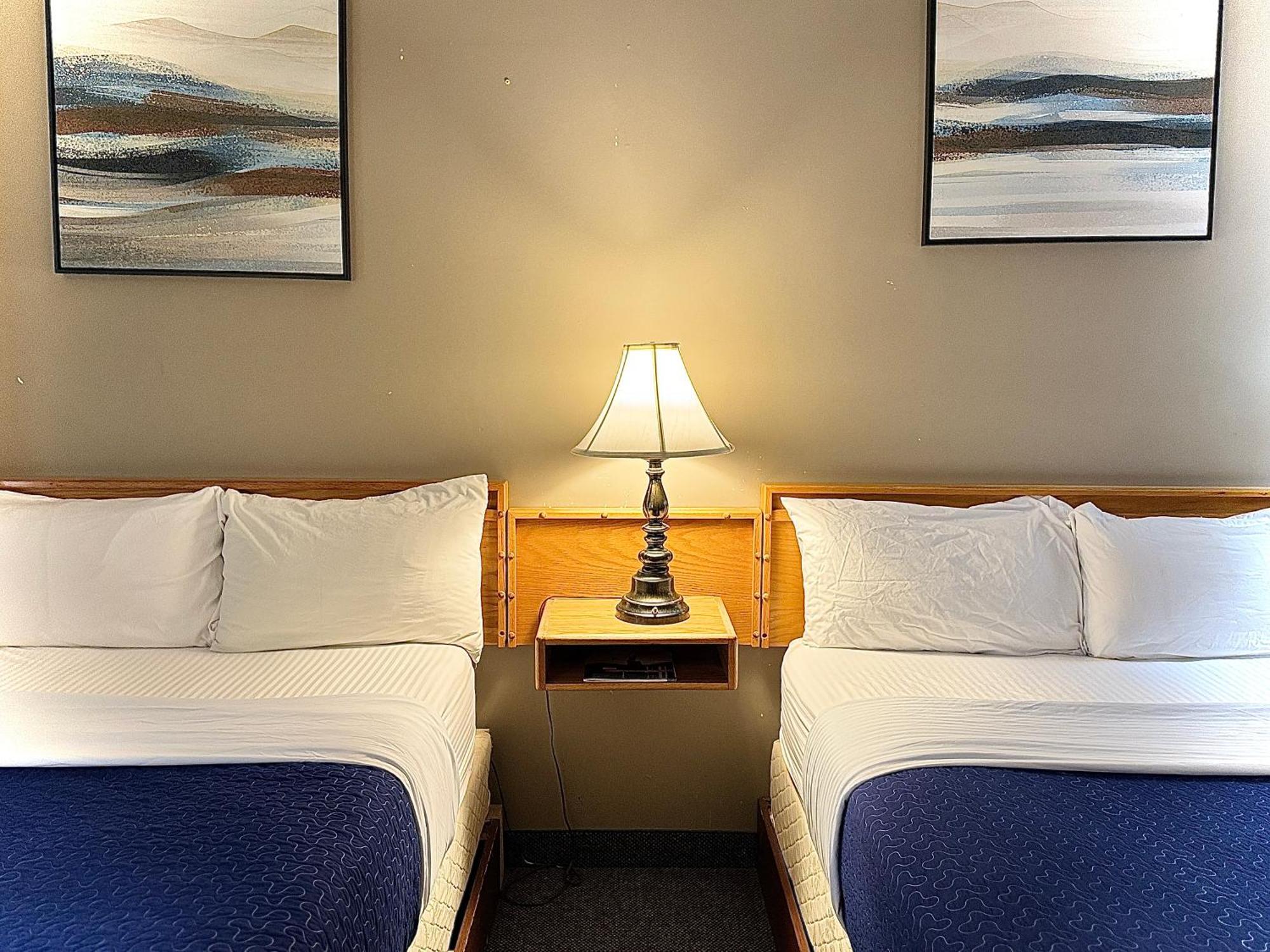 Sunshine Lodge Inn Гибсонс Экстерьер фото